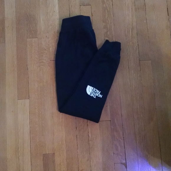 SOLD-North Face Drew Peak Joggers - Picture 4 of 10